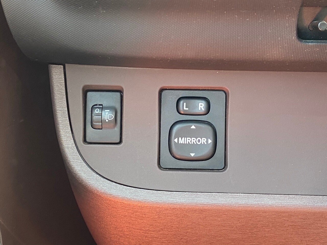 Toyota iQ