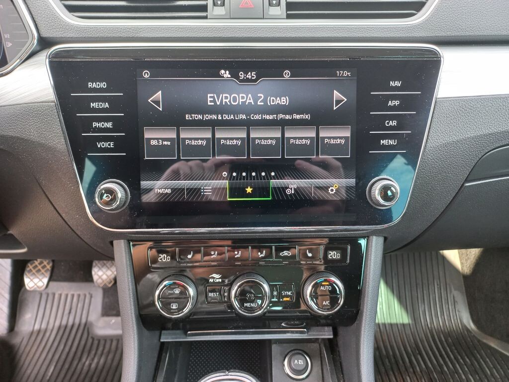 Škoda Superb