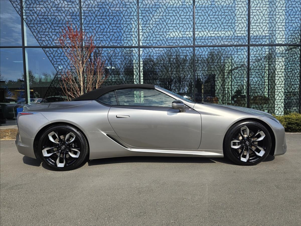 Lexus LC
