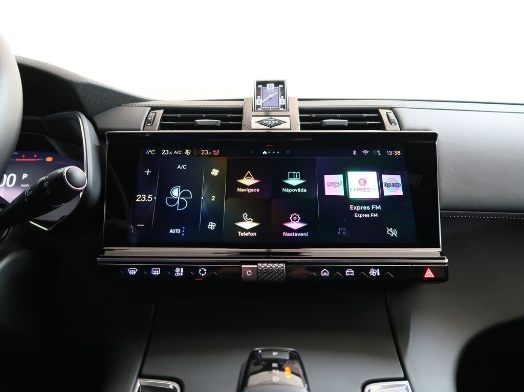 DS Automobiles DS 7 Crossback