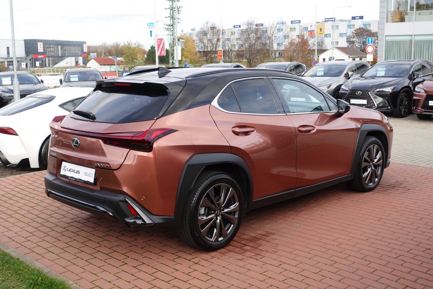 Lexus UX