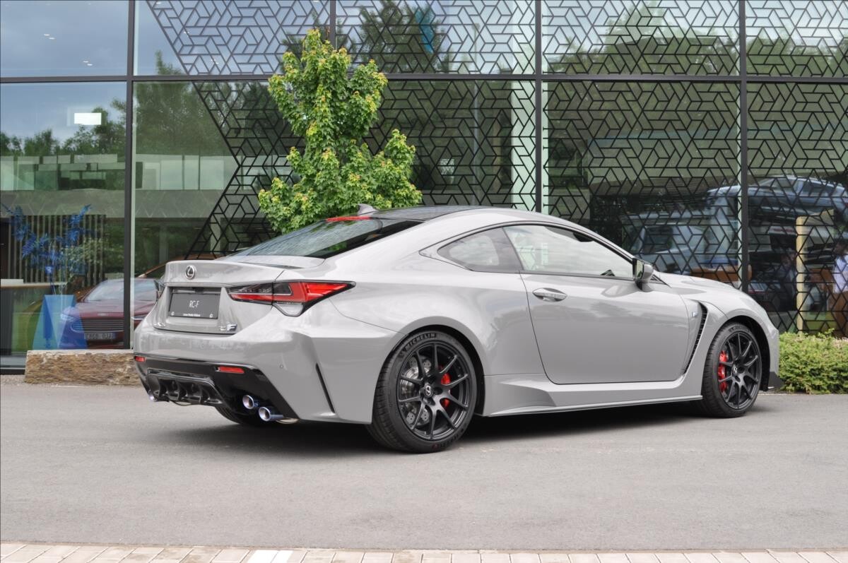 Lexus RC