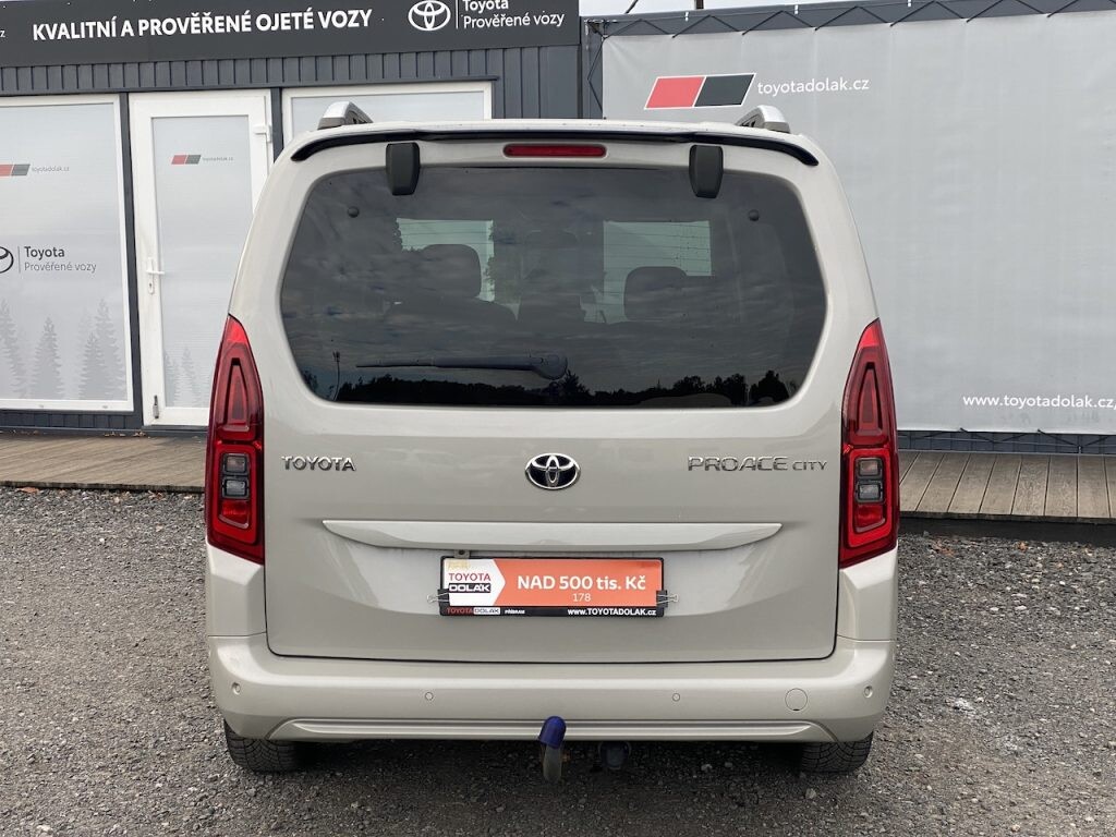 Toyota PROACE CITY VERSO