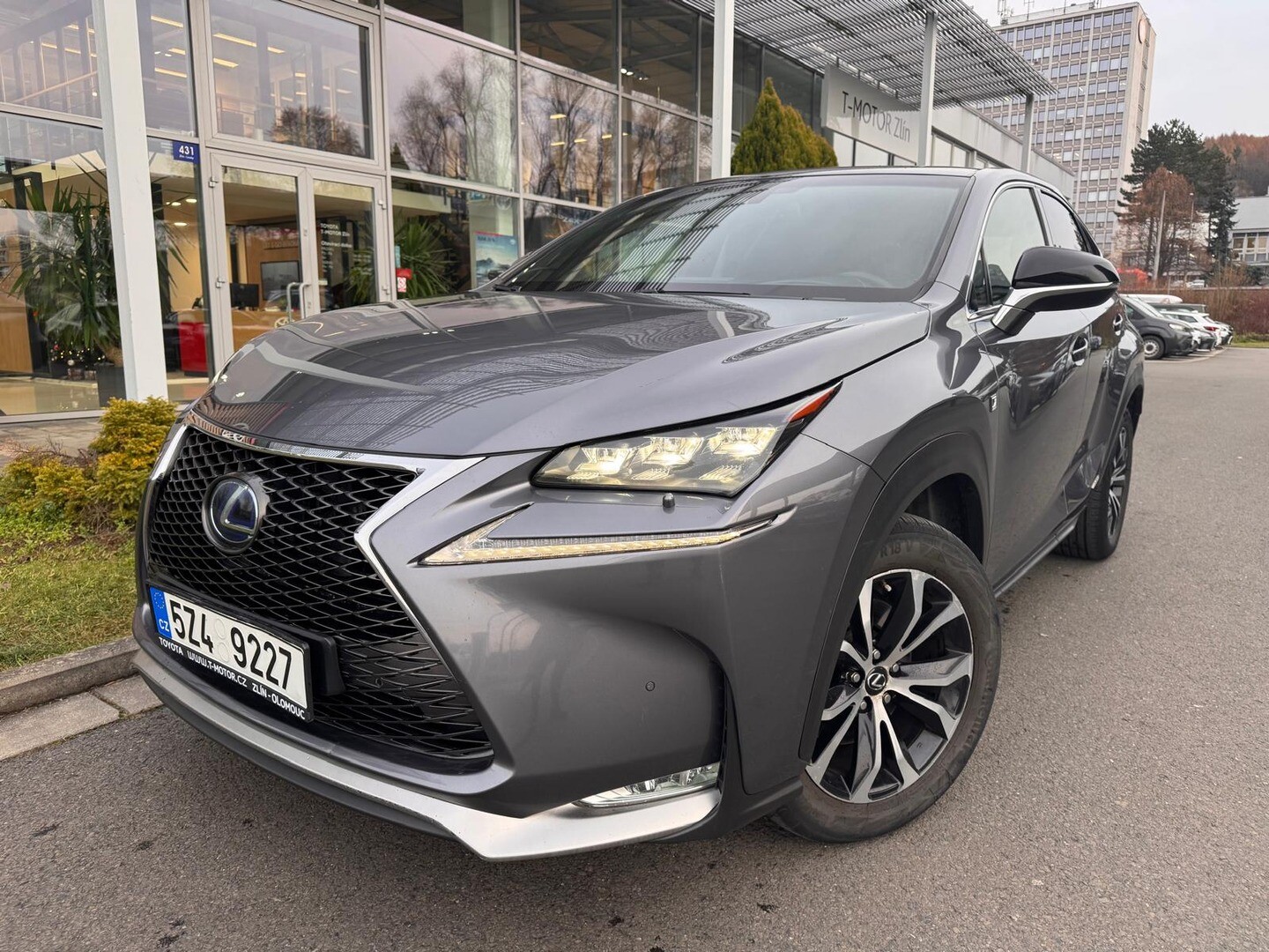Lexus NX