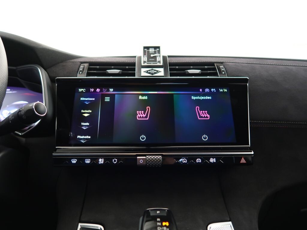DS Automobiles DS 7 Crossback