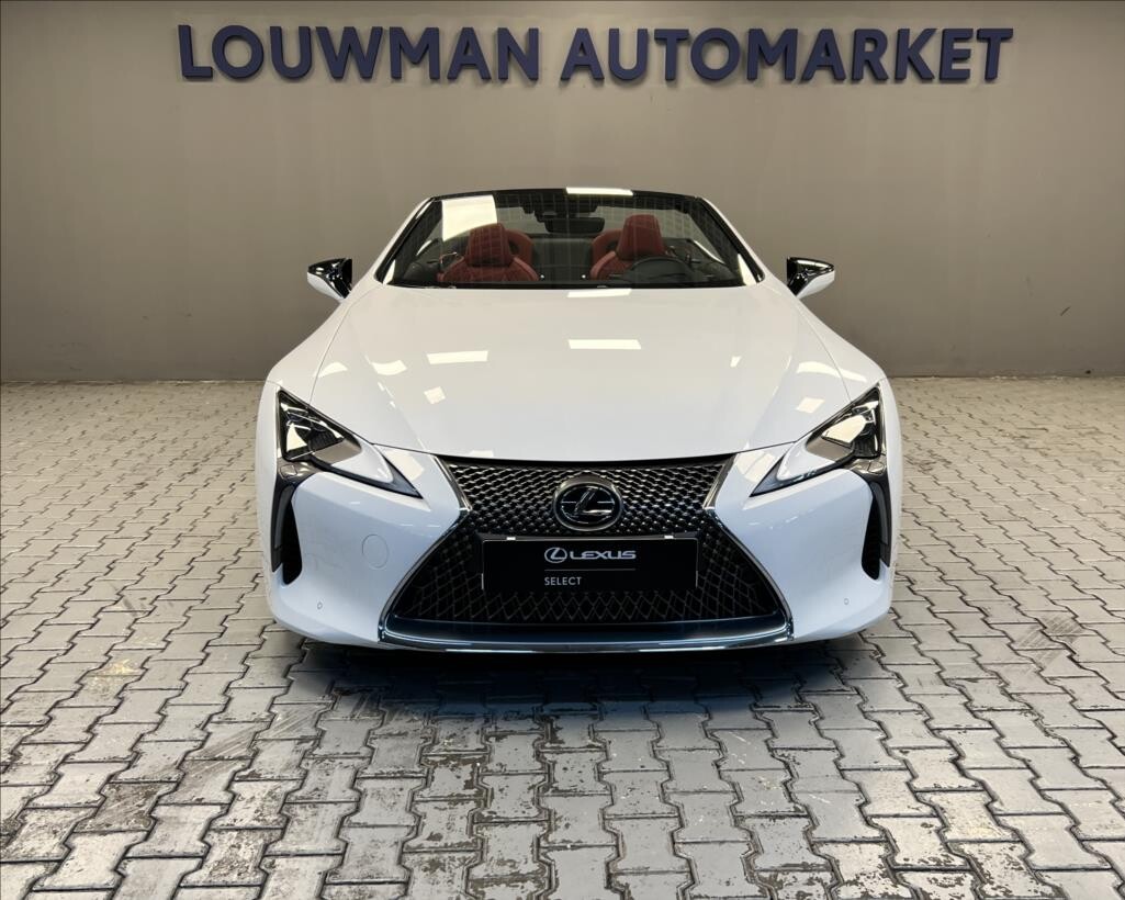 Lexus LC