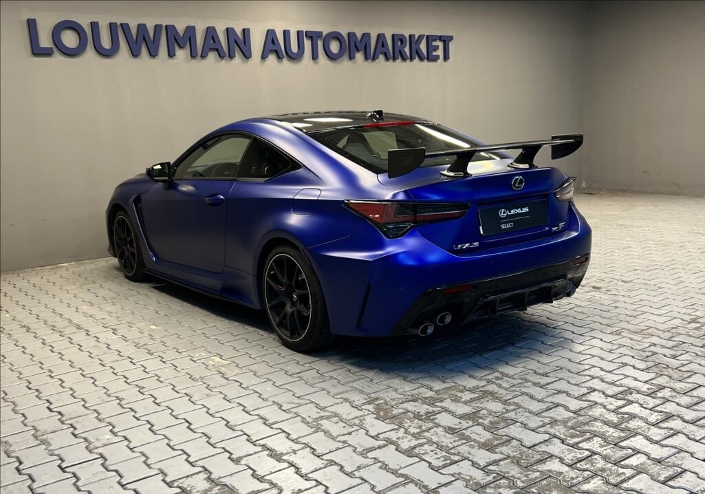 Lexus RC