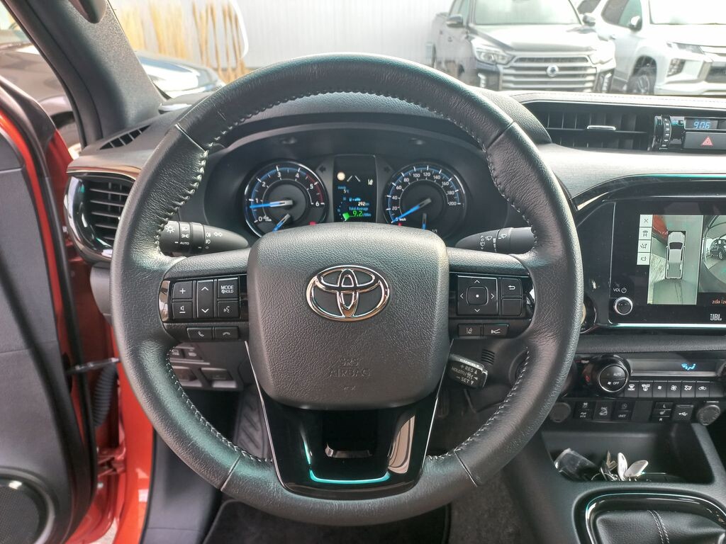 Toyota Hilux