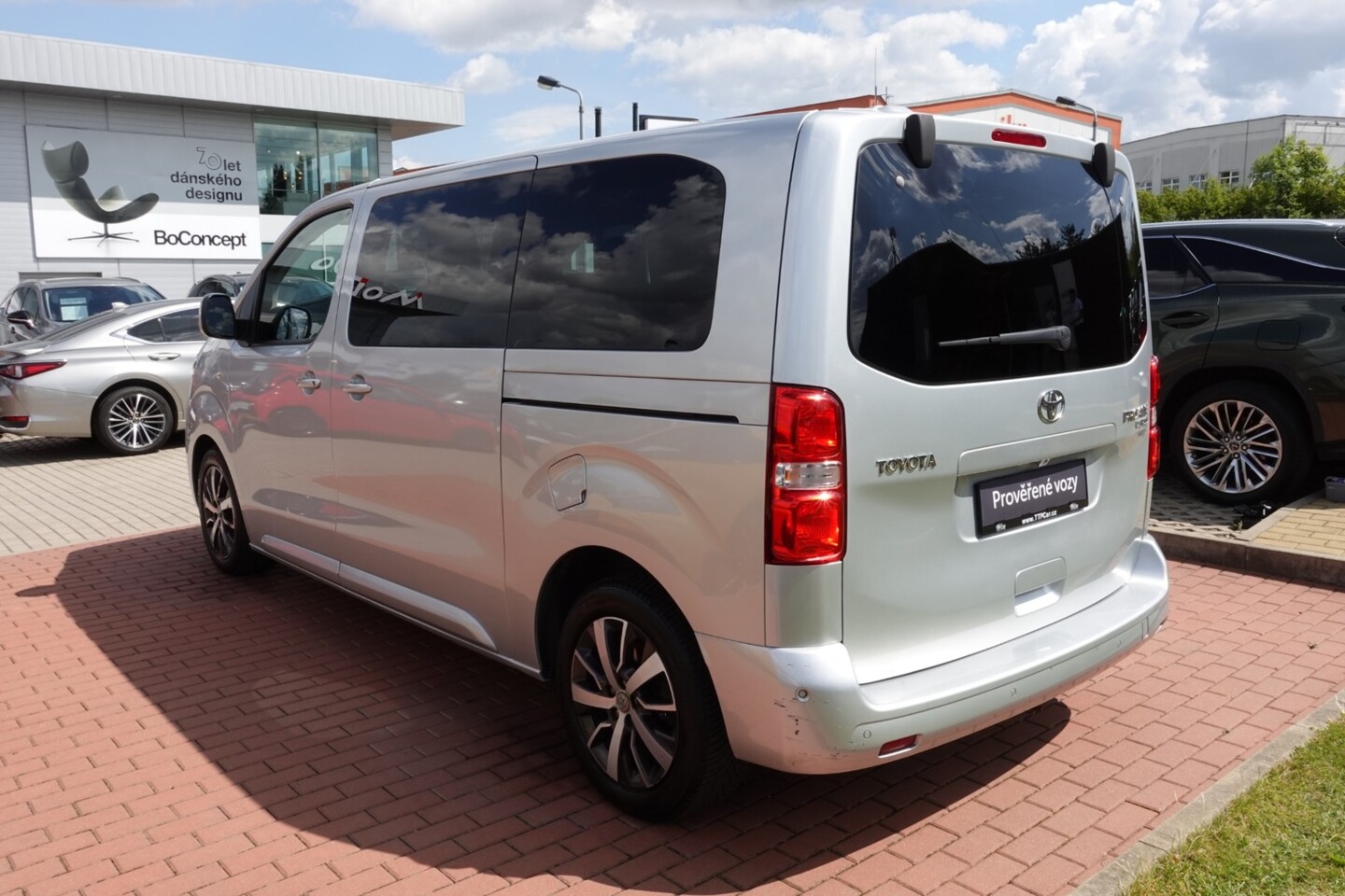 Toyota PROACE