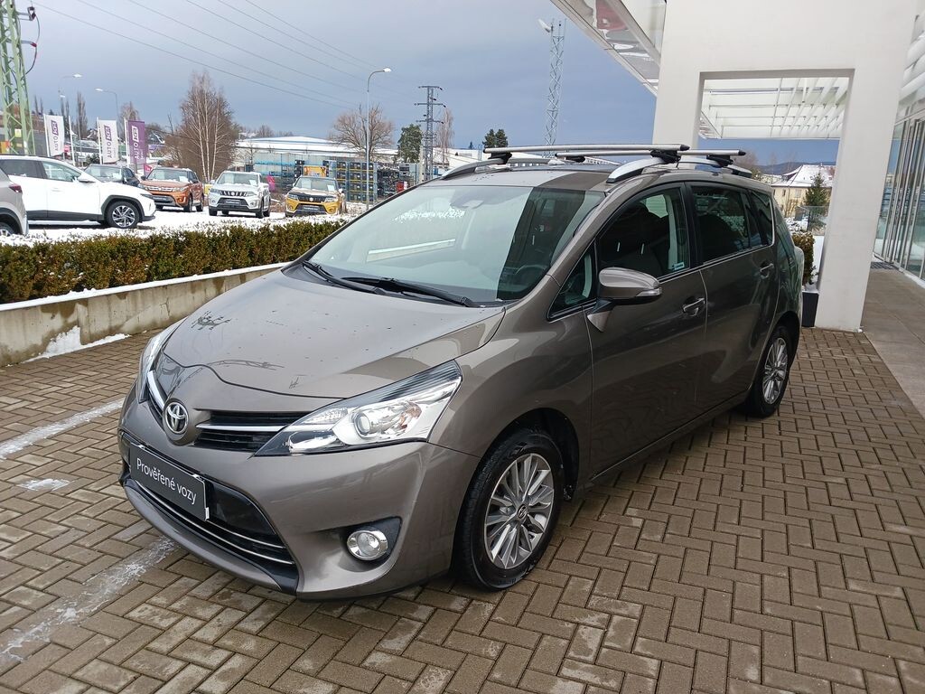 Toyota Verso