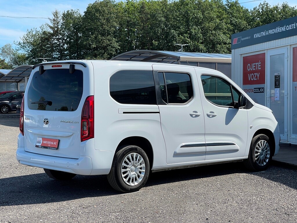 Toyota PROACE CITY VERSO