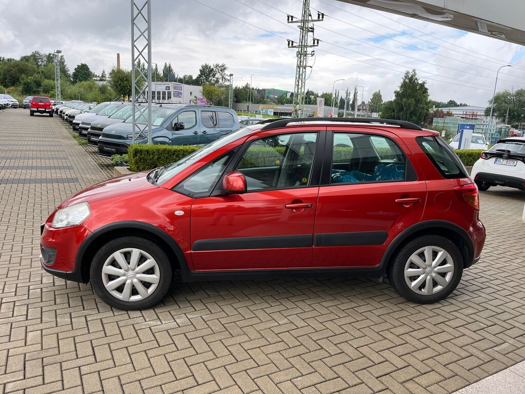 Suzuki SX4