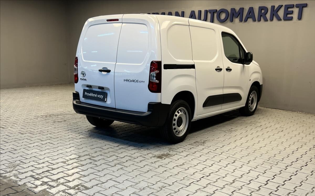 Toyota PROACE CITY