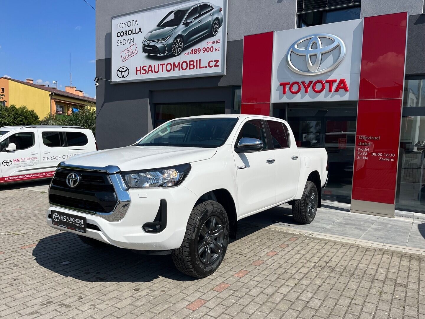 Toyota Hilux