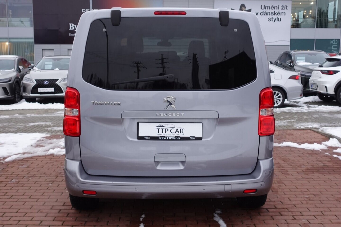 Peugeot Traveller