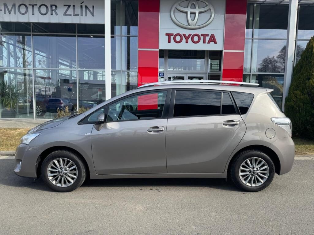 Toyota Verso