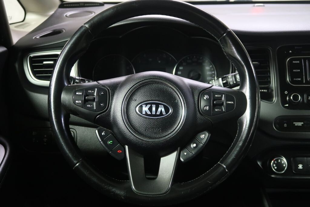 Kia Carens