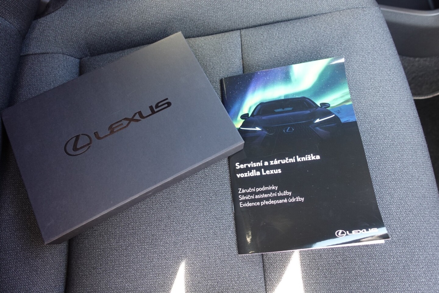 Lexus LBX