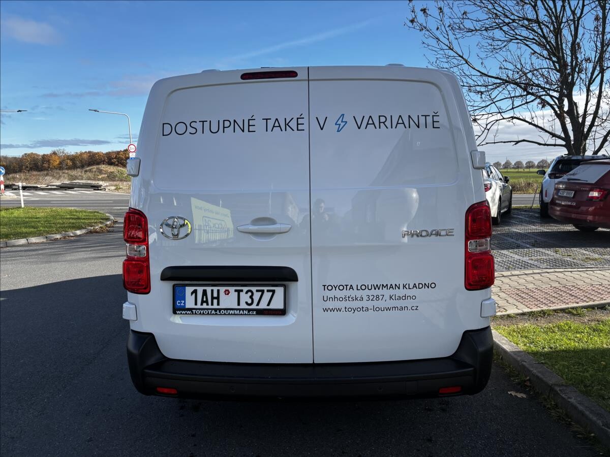Toyota PROACE