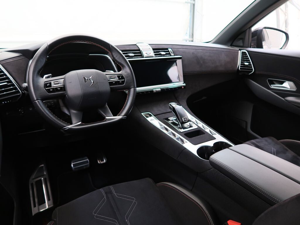 DS Automobiles DS 7 Crossback