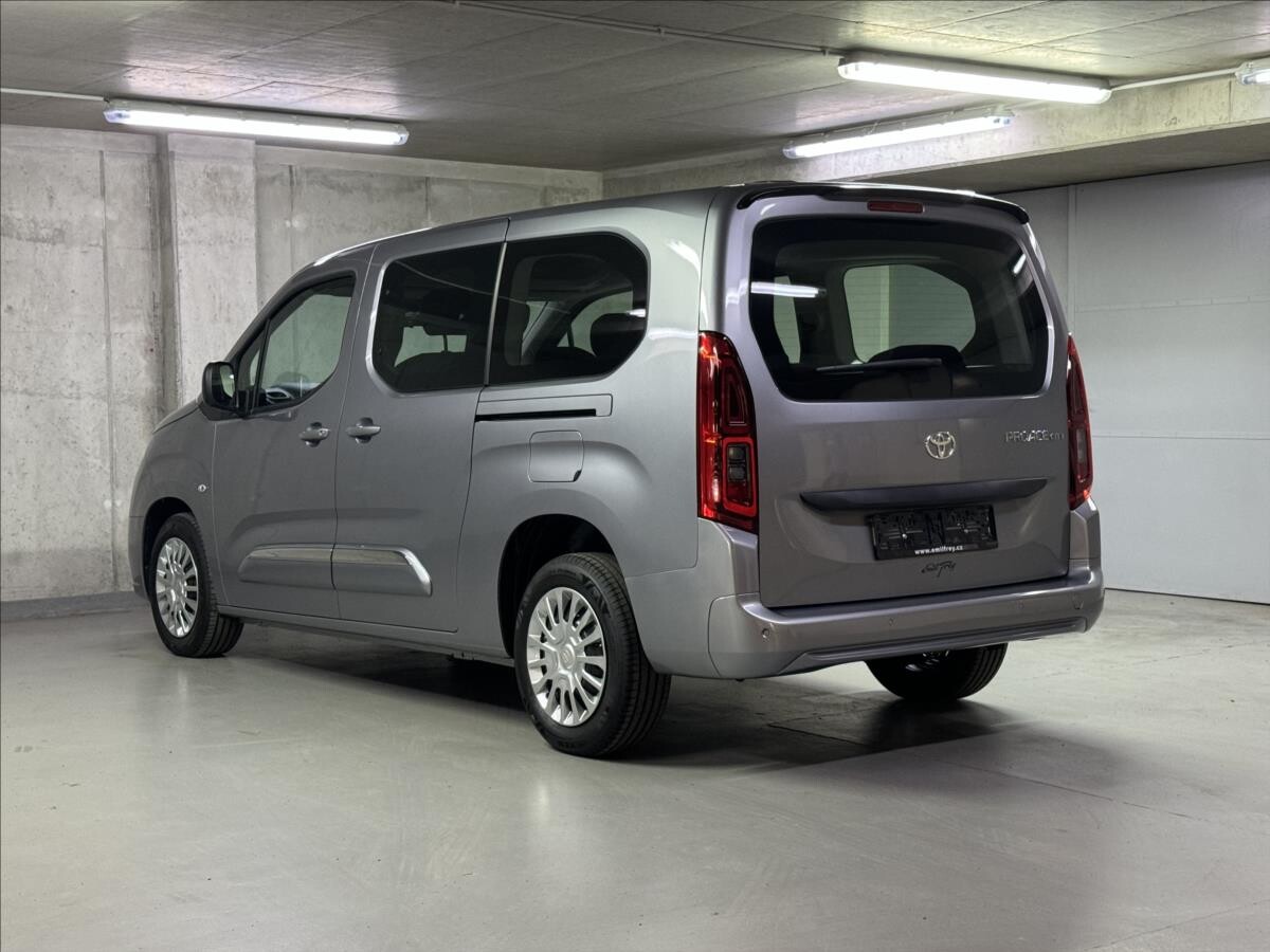 Toyota PROACE CITY VERSO