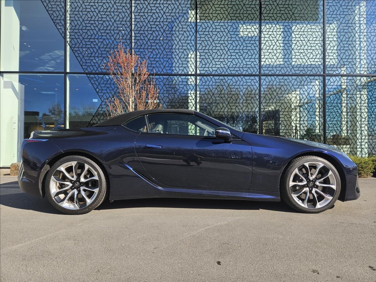 Lexus LC