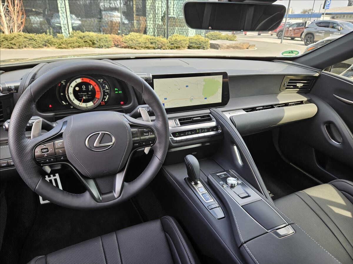 Lexus LC