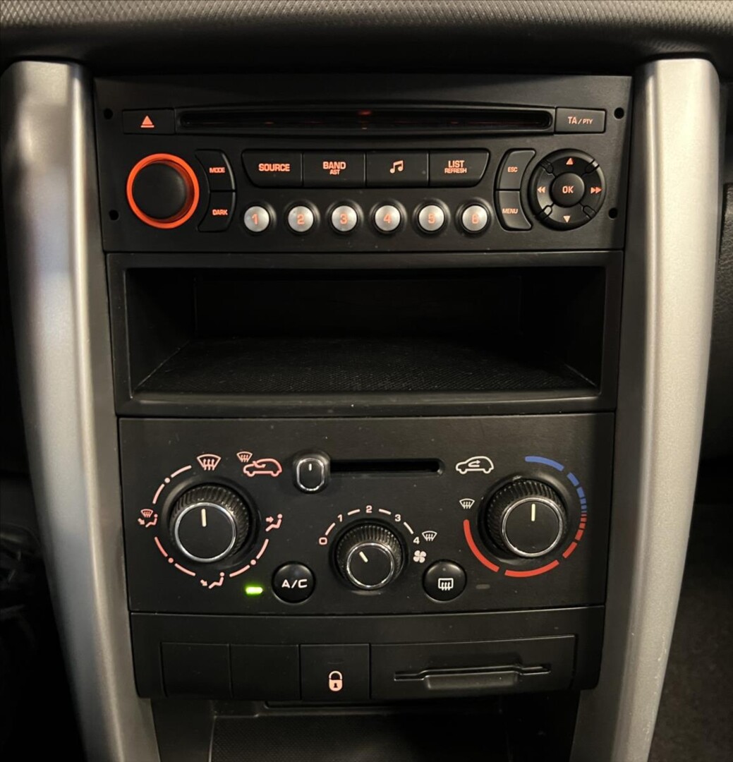 Peugeot 207