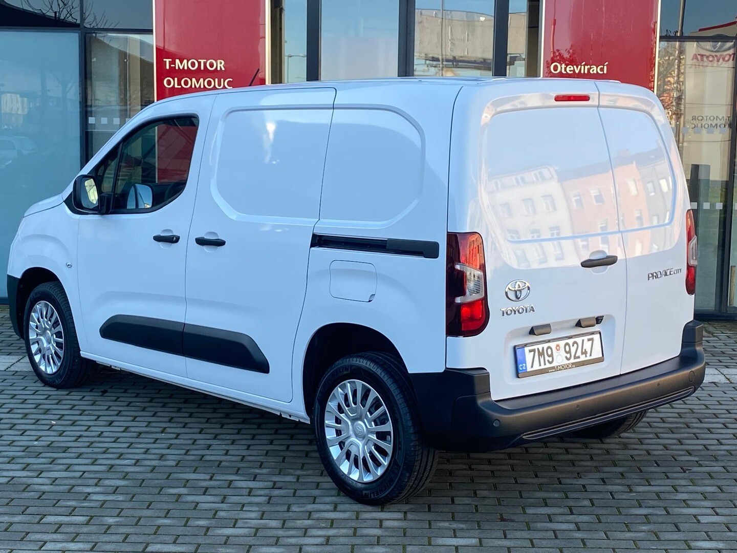 Toyota PROACE