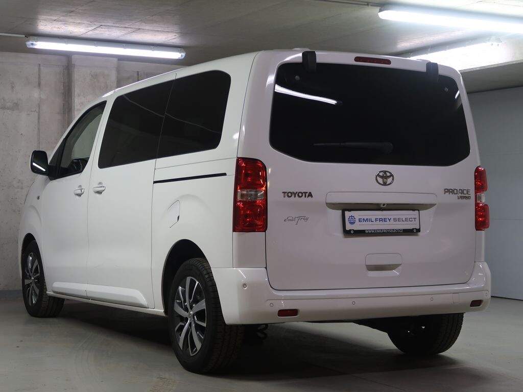 Toyota PROACE