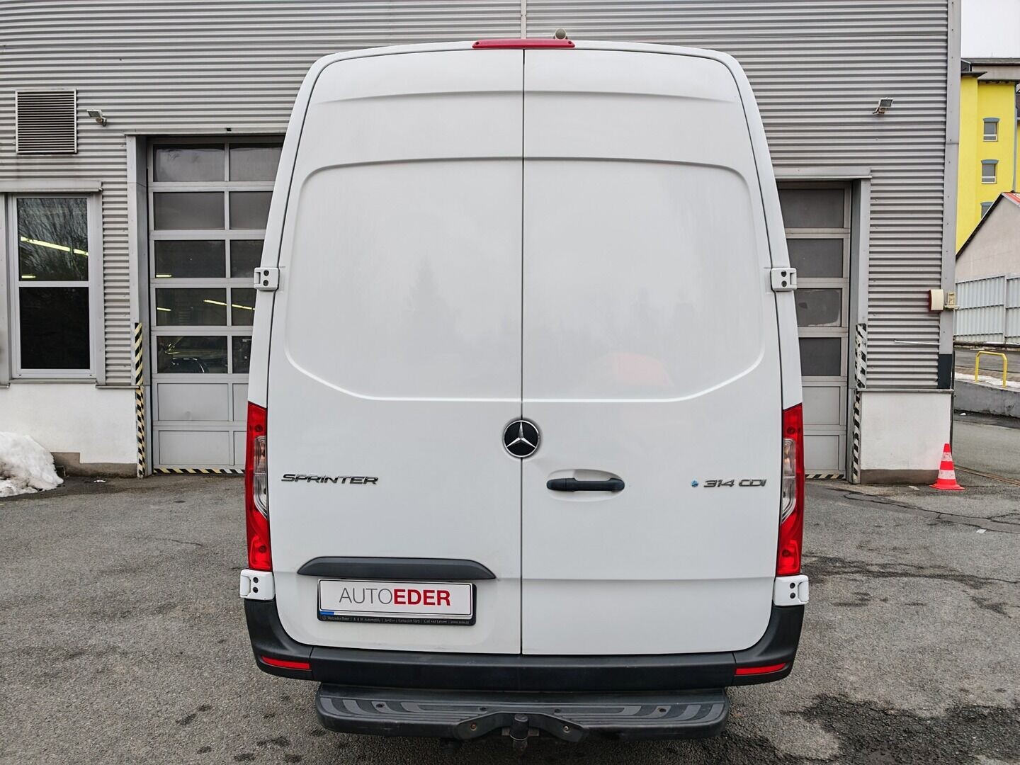 Mercedes-Benz Sprinter