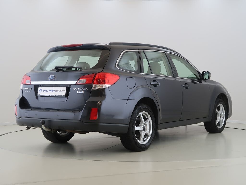 Subaru OUTBACK