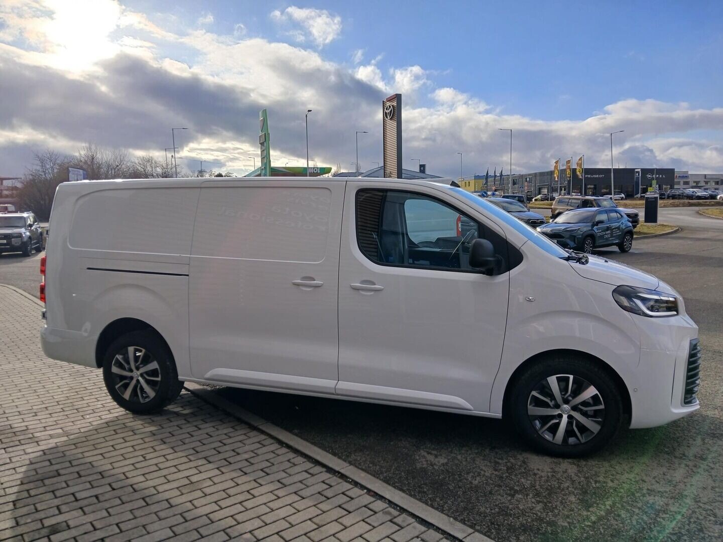 Toyota PROACE