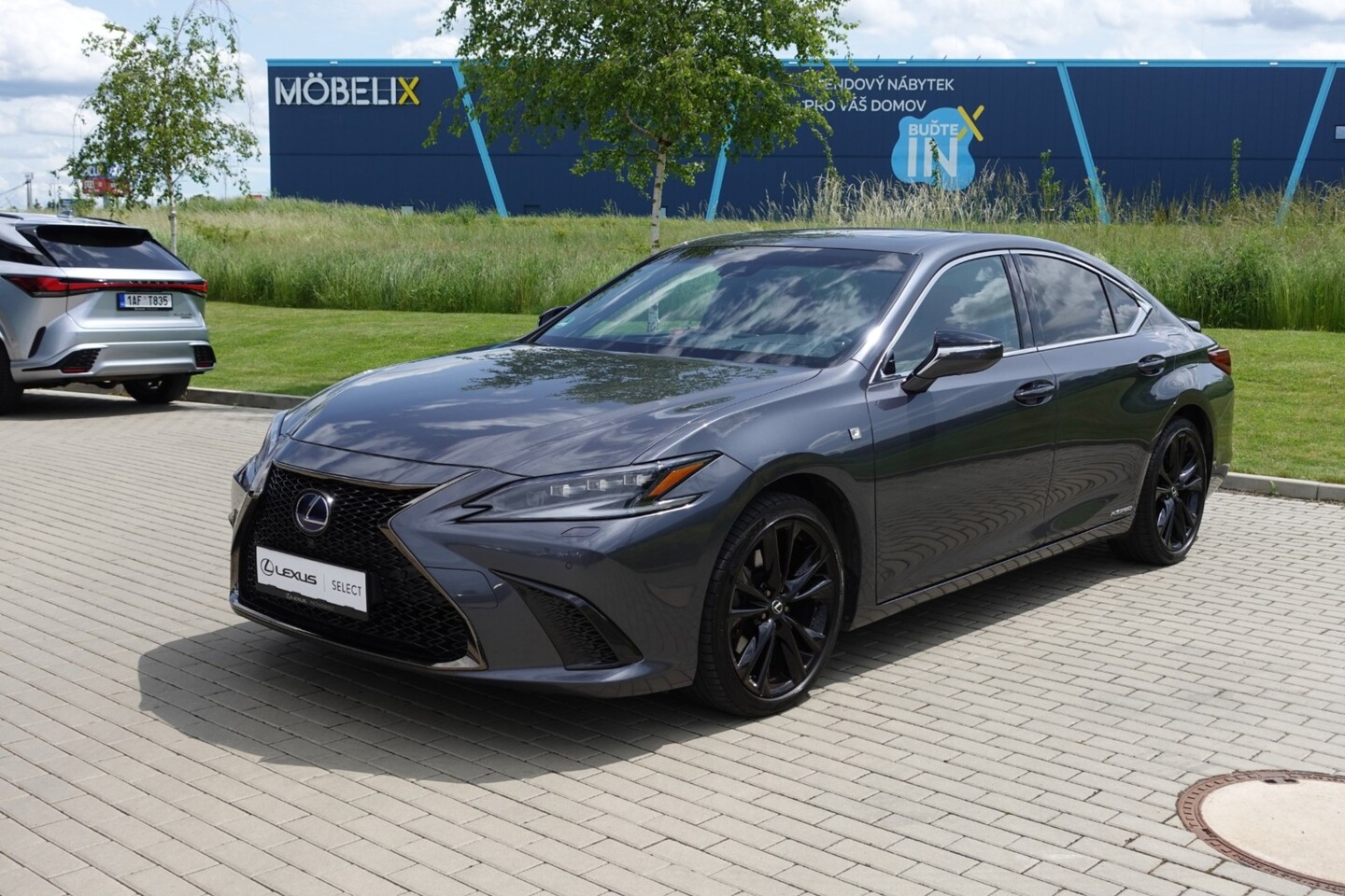 Lexus ES