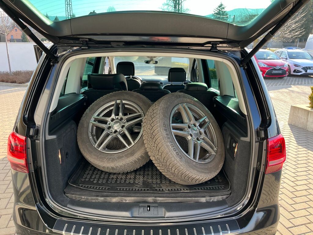 Volkswagen Sharan