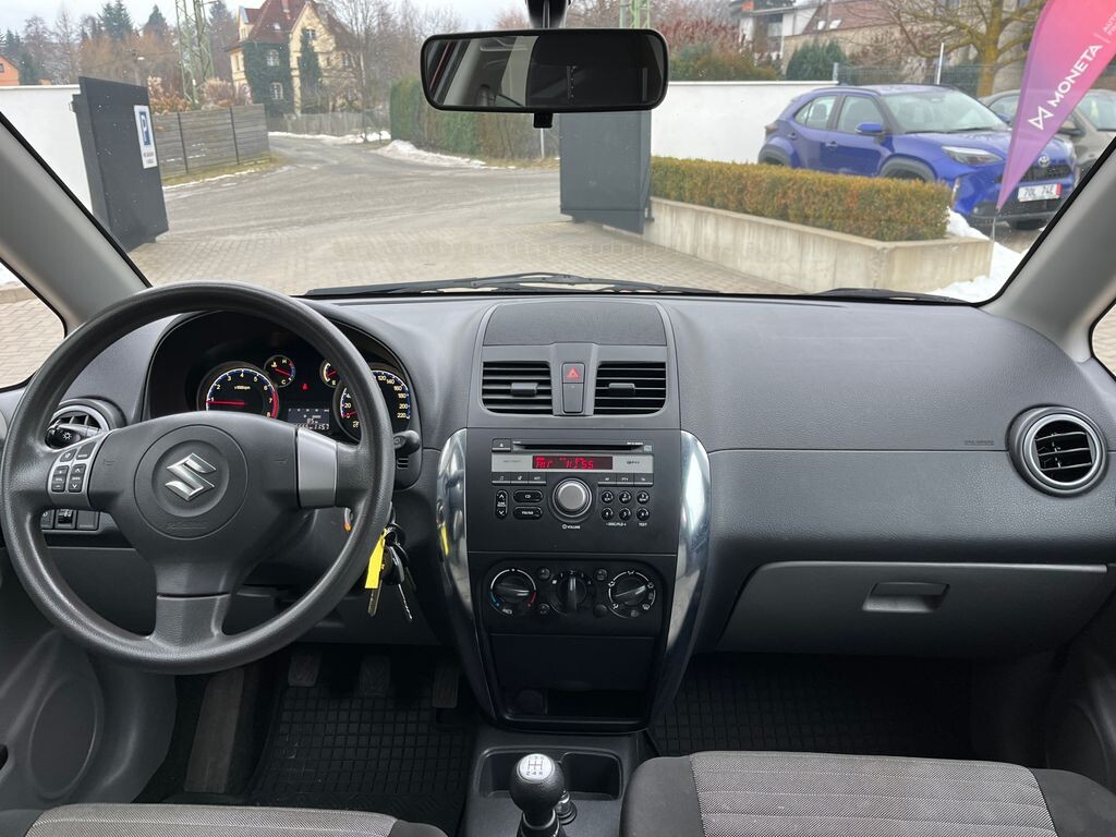 Suzuki SX4