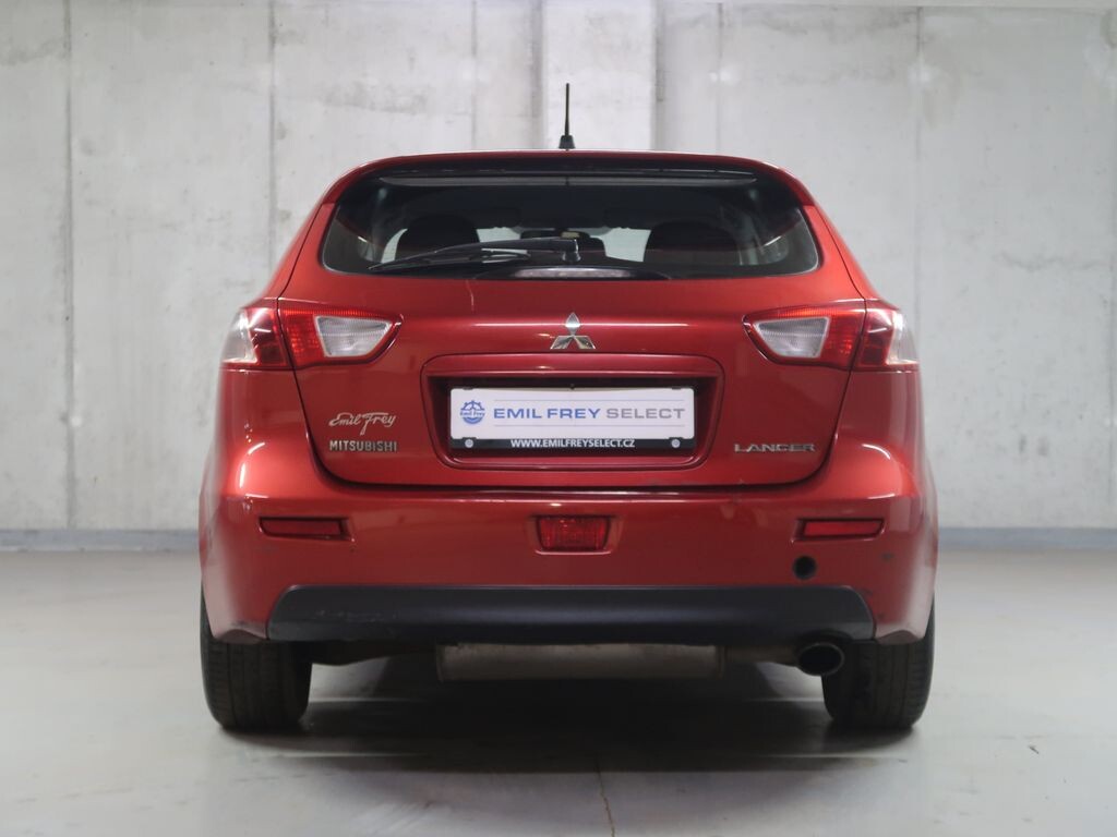 Mitsubishi Lancer