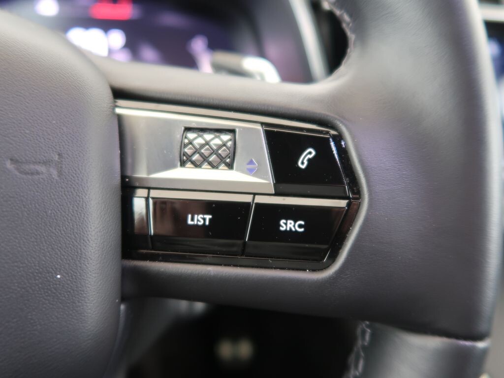 DS Automobiles DS 7 Crossback