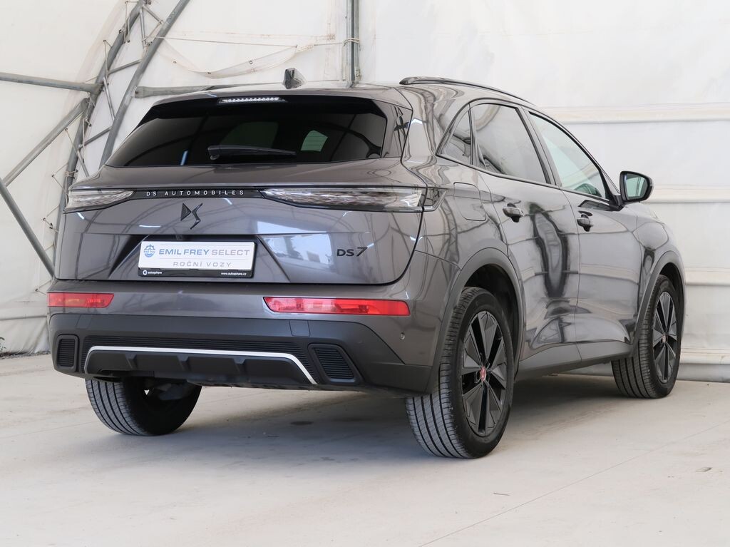 DS Automobiles DS 7 Crossback