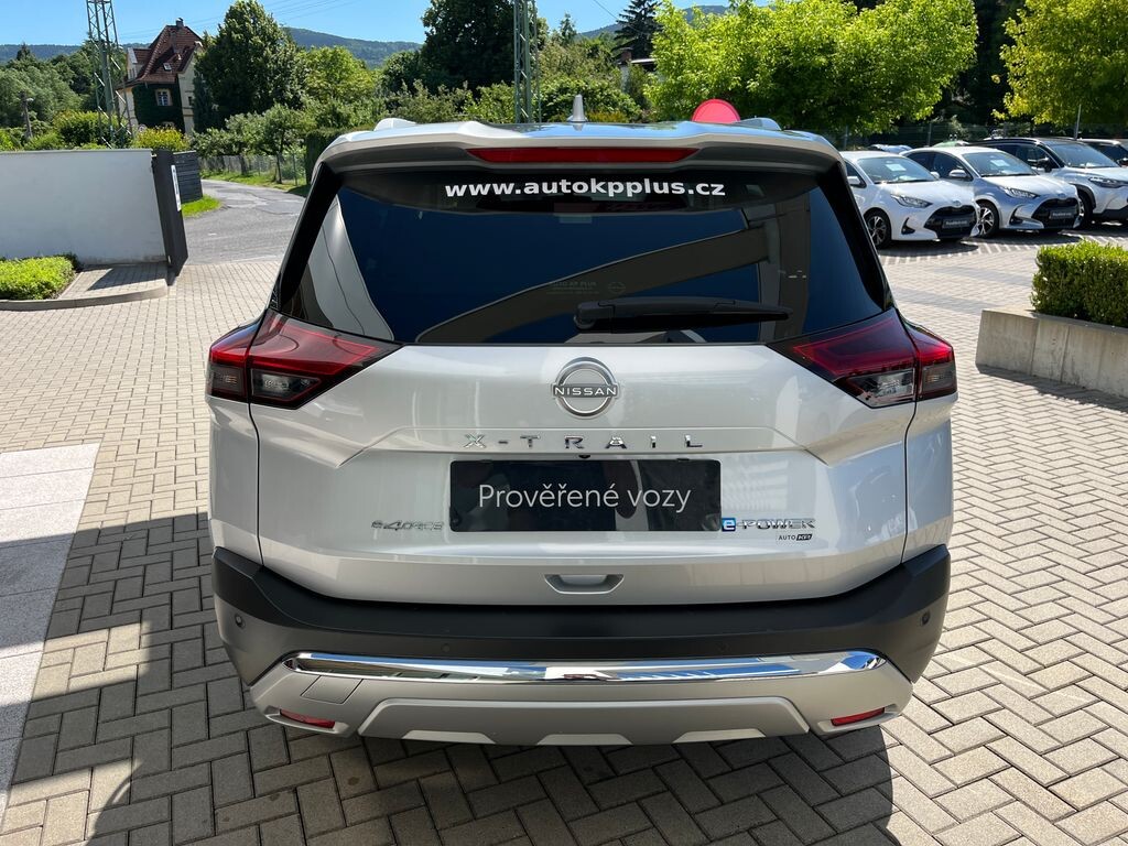 Nissan Další