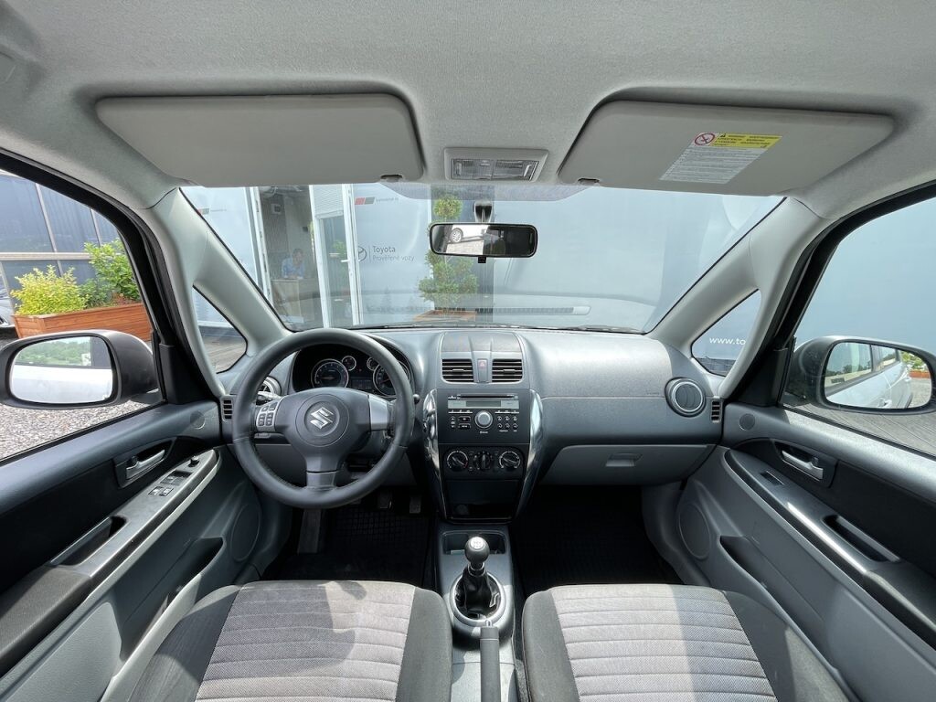 Suzuki SX4