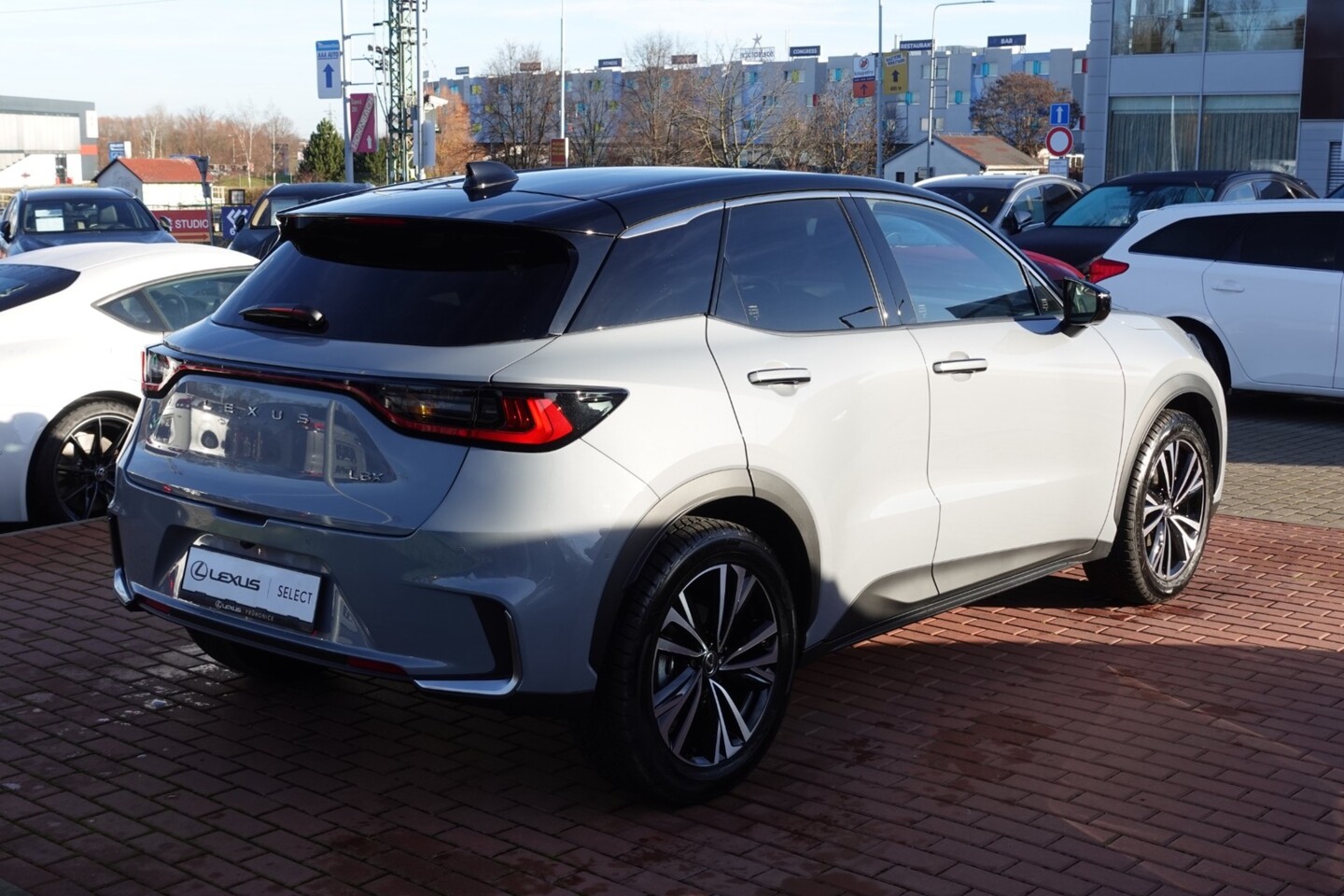 Lexus LBX
