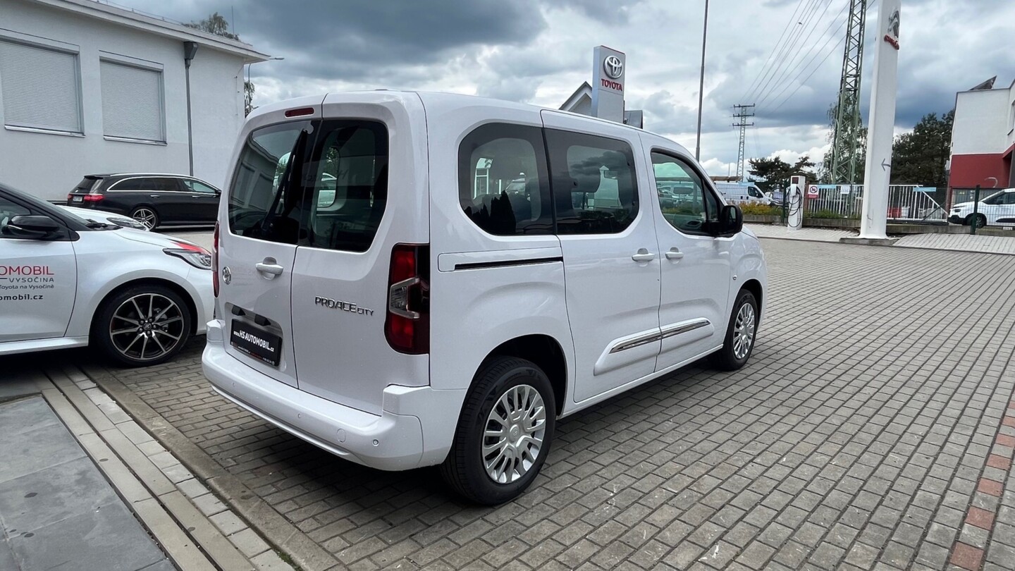 Toyota PROACE CITY VERSO